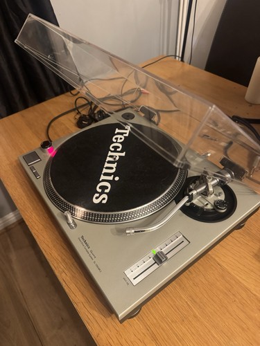 Technics 1200mk2 turntable - technics, sl-1200mk2