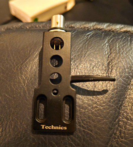 Technics black turntable - black,