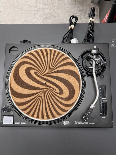 Technics 1210 mk2 turntable - technics,