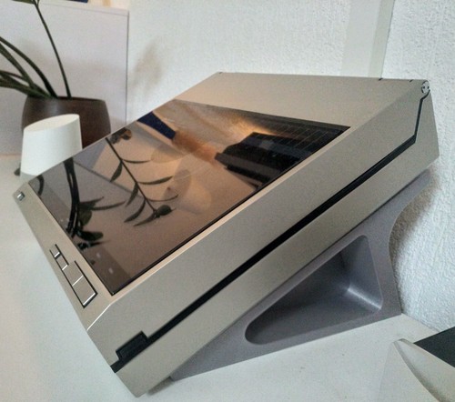 Technics stand pair for player