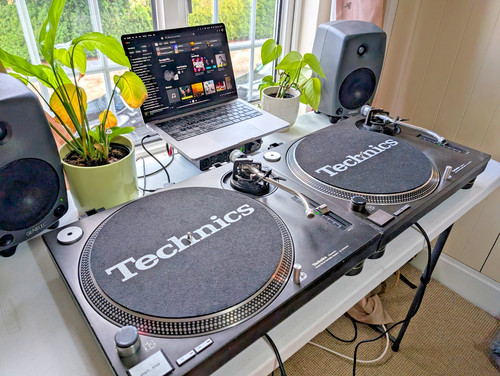 2 x technics - x, technics™