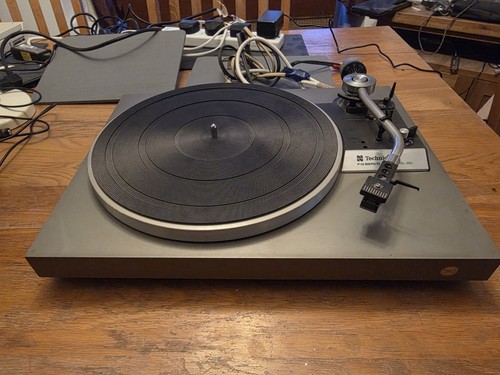 Technics turntable - sl-20,