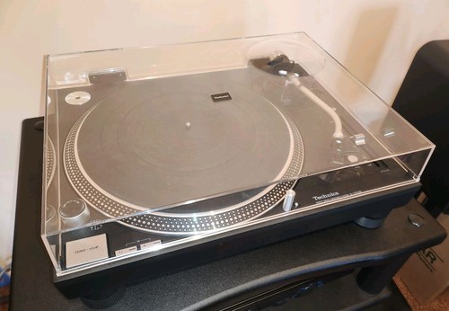 Technics 1210gr turntable - technics,
